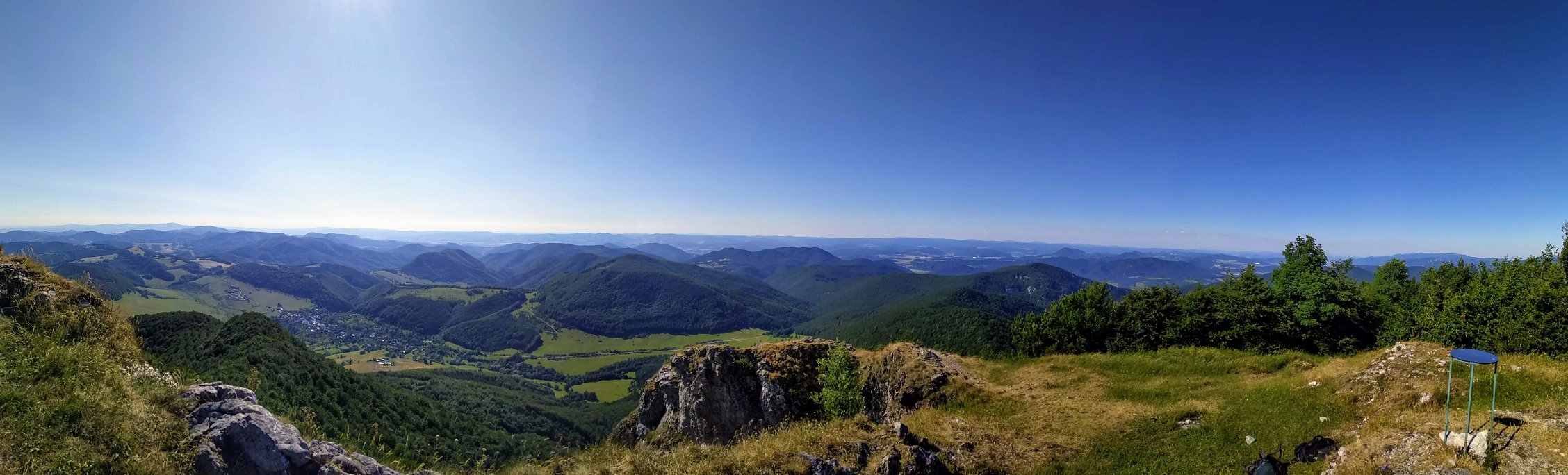 Čičmany - panoráma zo Strážova.